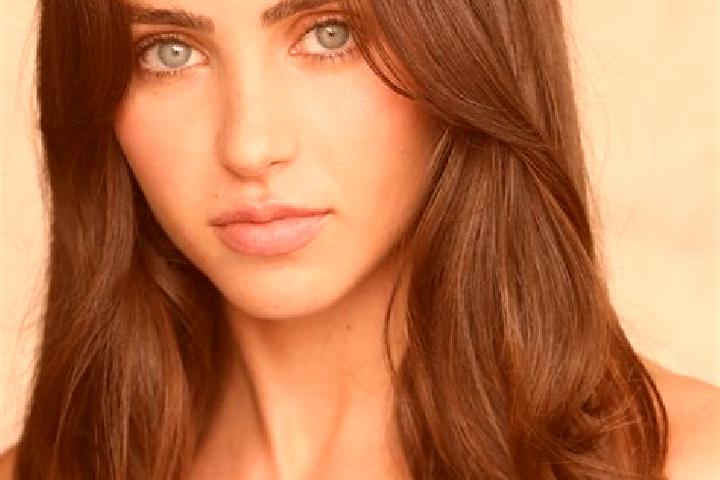 Hazel, 32, a dark blonde brown-eyed latina companion based in Bocicoel. Offering Overnight, Massage, CIM. Available for incall and outcall, overnight booking...