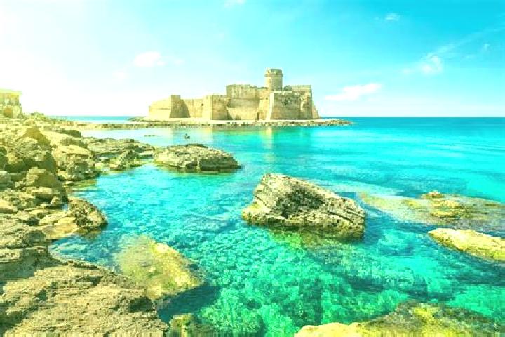 Hazel, 32 — Escort in Isola di Capo Rizzuto, Italy