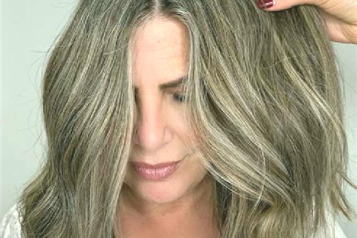 Hazel, 33, a dark blonde grey-eyed caribbean companion based in Kedungwringin. Offering Deep French Kissing, Fetish. Available for incall and outcall, day an...
