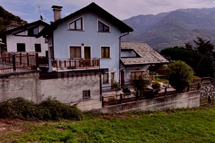 Hazel, 33 — Escort in Castione Andevenno, Italy