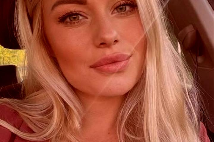 Hazel, 34, a blonde hazel-eyed caucasian companion based in Menucourt. Offering GFE, Girlfriend Experience, OWO. Available for incall and outcall, day and ev...