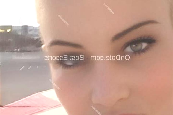 Hazel, 34 — Escort in Shanzao, China