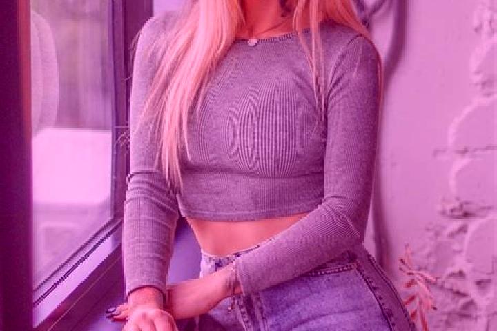 Hazel, 34 — Escort in Velykotsk, Ukraine