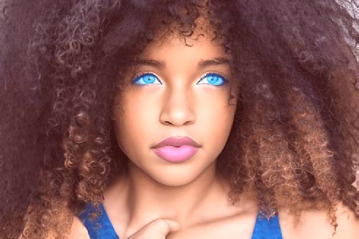Hazel, 35, a black blue-eyed mixed companion based in Deva. Offering Travel Companion, Roleplay, Striptease. Available for incall and outcall, day and evenin...