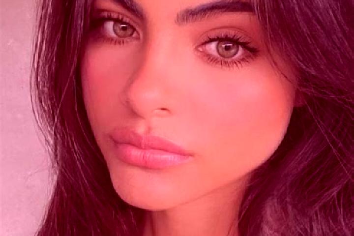 Hazel, 35, a black green-eyed indian companion based in Loyola. Offering Domination, GFE, Travel Companion, OWO. Available for incall and outcall, day and ev...