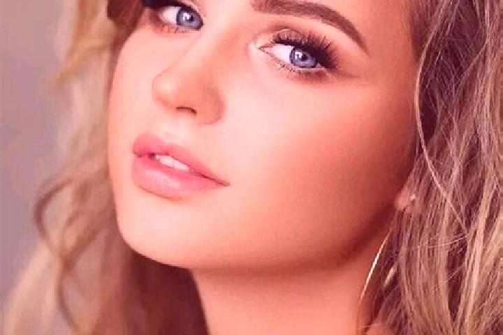 Hazel, 35, a dark blonde blue-eyed ebony companion based in Thar Yar Kone. Offering Striptease, Dinner Date, Tantra, BDSM, GFE. Available for incall and outc...