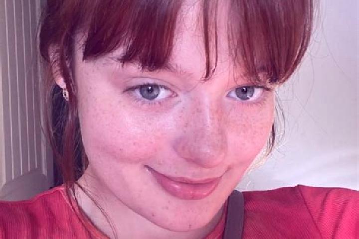 Hazel, 35, a red green-eyed european companion based in Escaudain. Offering Girlfriend Experience, GFE, Tantra, BDSM. Available for incall and outcall, overn...