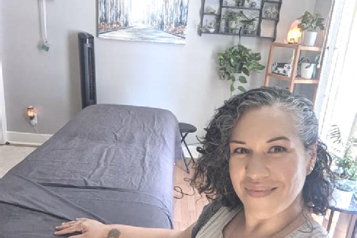 Hazel, 36, a chestnut grey-eyed caribbean companion based in Sandwick. Offering GFE, A-Level, Erotic Massage, CIM, Fetish. Available for incall and outcall, ...