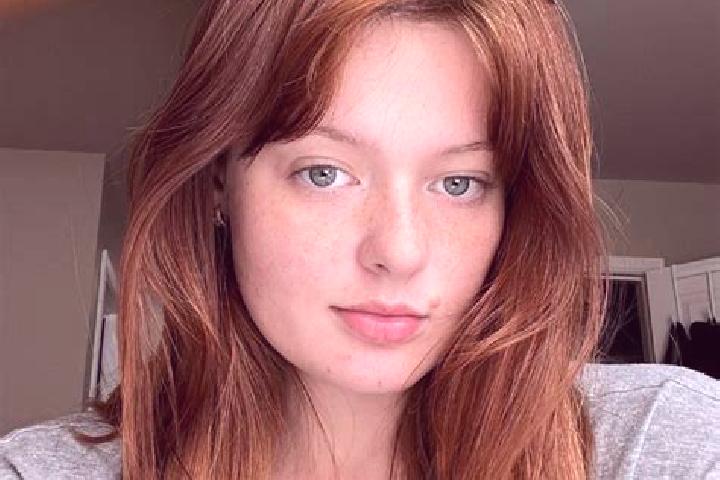 Hazel, 36, a chestnut grey-eyed caucasian companion based in Sakete. Offering 69, Dinner Date, Travel Companion, Erotic Massage. Available for incall and out...
