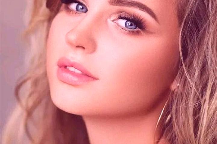 Hazel, 36, a dark blonde blue-eyed asian companion based in Caozhen. Offering Party Girl, Striptease, Domination, Deep French Kissing. Available for incall a...