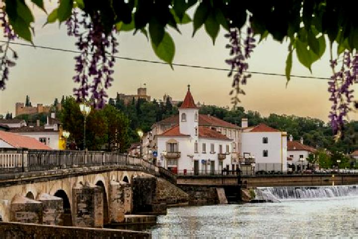 Hazel, 36 — Escort in Tomar, Portugal
