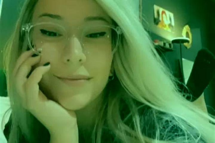 Hazel, 37, a blonde hazel-eyed slavic companion based in Santa Cruz de Moya. Offering Party Girl, Roleplay, CIM. Available for incall and outcall, day and ev...