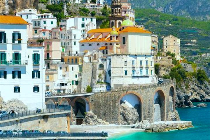 Hazel, 37 — Escort in Forchia, Italy