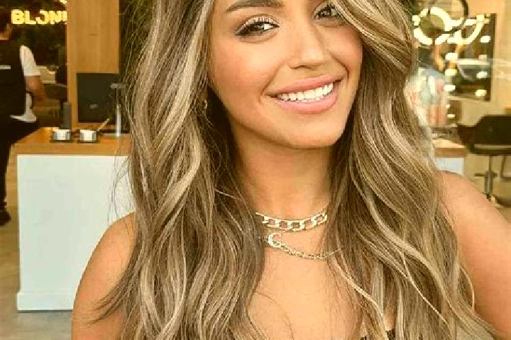 Hazel, 39, a dark blonde brown-eyed mixed companion based in Ringoma. Offering Striptease, Party Girl, Overnight, Domination. Available for incall and outcal...