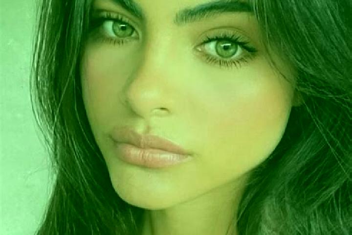 Iris, 20, a brunette grey-eyed indian companion based in Lena. Offering Massage, A-Level, Roleplay. Available for incall and outcall, overnight bookings avai...