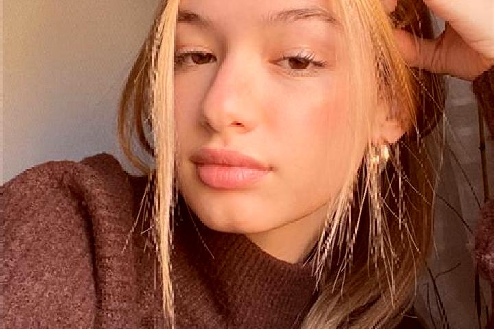Iris, 21, a blonde brown-eyed caucasian companion based in Miranpur Katra. Offering GFE, Girlfriend Experience, CIM. Available for incall and outcall, day an...