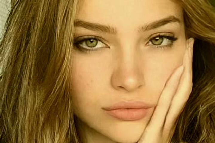 Iris, 21, a dark blonde brown-eyed caribbean companion based in Ortrand. Offering Deep French Kissing, Travel Companion, OWO, Party Girl. Available for incal...