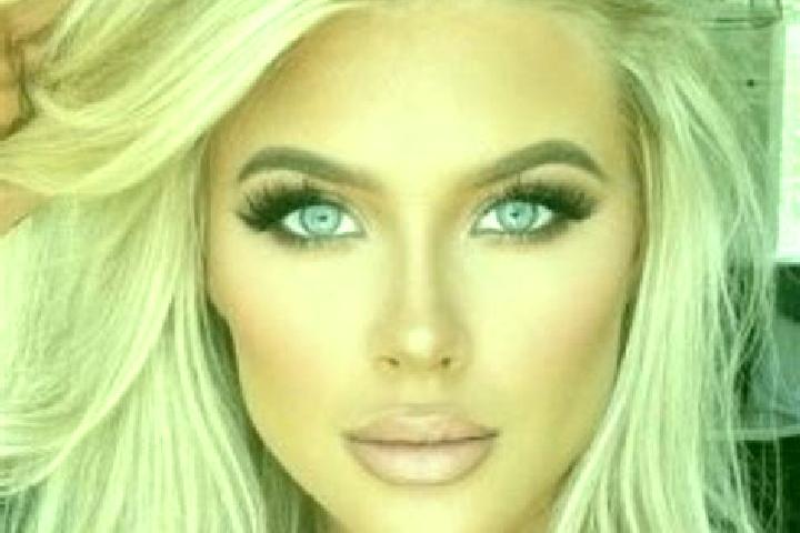 Iris, 21, a platinum blonde green-eyed middle eastern companion based in Justicia. Offering A-Level, Overnight, Domination. Available for incall and outcall,...