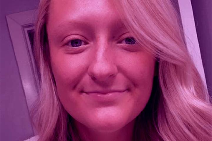 Iris, 21 — Escort in Greeneville, United States