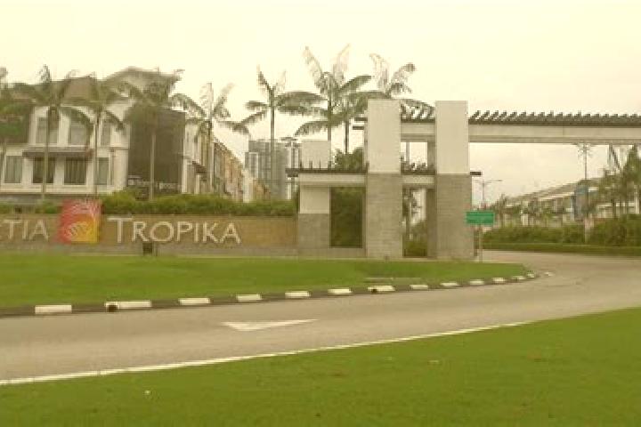 Iris, 21 — Escort in Setia Tropika, Malaysia