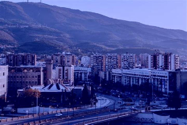 Iris, 21 — Escort in Vinicani, North Macedonia