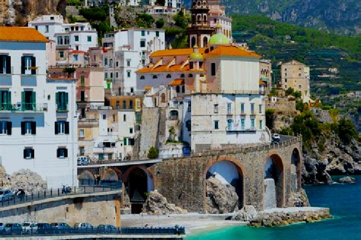 Iris, 22 — Escort in Borgo Quinzio, Italy