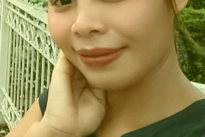 Iris, 22 — Escort in Buhe, China