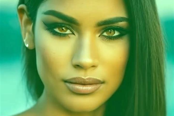 Iris, 23, a auburn amber-eyed latina companion based in Afaha Ikot Ebak. Offering Tantra, Couples, BDSM, Travel Companion, Dinner Date. Available for incall ...