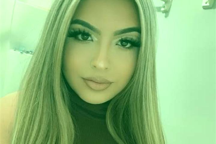 Iris, 23, a blonde grey-eyed latina companion based in Windham. Offering Prostate Massage, Erotic Massage, Party Girl, Girlfriend Experience. Available for i...