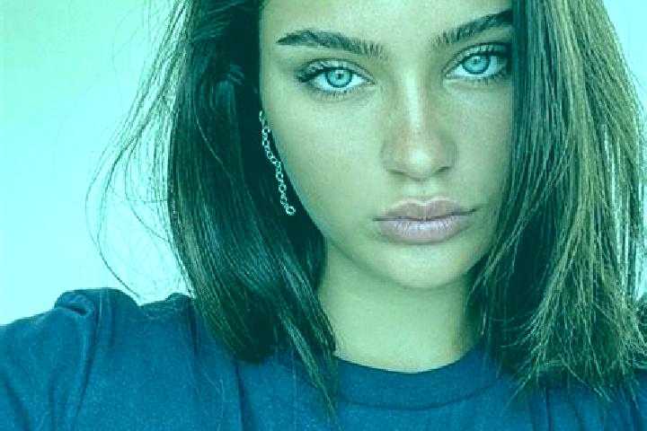 Iris, 23, a brunette blue-eyed indian companion based in Sant Ippolito. Offering GFE, Striptease, OWO, Couples. Available for incall and outcall, day and eve...