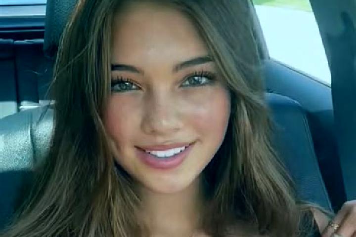 Iris, 23, a brunette grey-eyed european companion based in Dehlitz. Offering BDSM, Duos, Domination, Girlfriend Experience. Available for incall and outcall,...