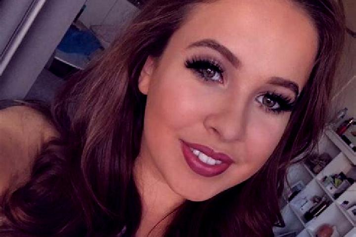 Iris, 23, a dark blonde dark-eyed mediterranean companion based in Haag am Hausruck. Offering A-Level, OWO. Available for incall and outcall, day and evening...