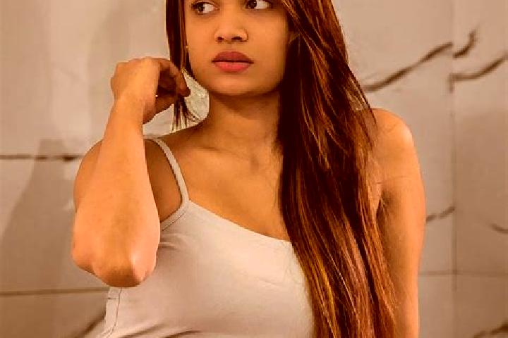 Iris, 23 — Escort in Nasirabad, Pakistan