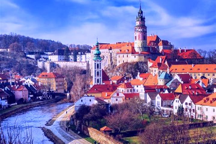 Iris, 23 — Escort in Nivnice, Czech Republic