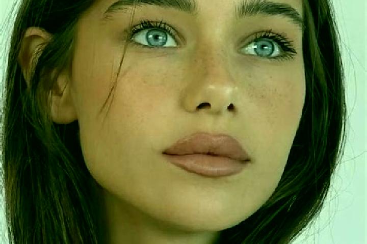 Iris, 24, a brunette amber-eyed indian companion based in Guetenbach. Offering Roleplay, Domination, Striptease. Available for incall and outcall, overnight ...