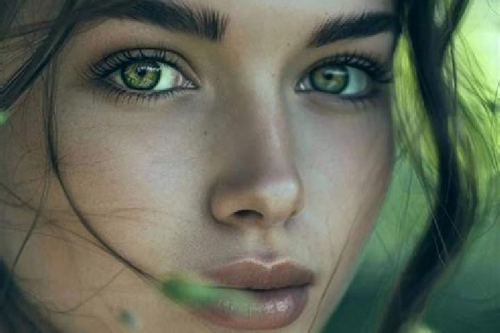 Iris, 24, a brunette hazel-eyed caucasian companion based in Aoulouz. Offering CIM, Couples, BDSM. Available for incall and outcall, overnight bookings avail...