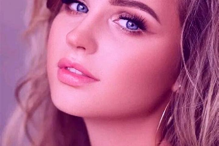 Iris, 24, a dark blonde blue-eyed european companion based in Neuille-Pont-Pierre. Offering Prostate Massage, CIM, Deep French Kissing. Available for incall ...