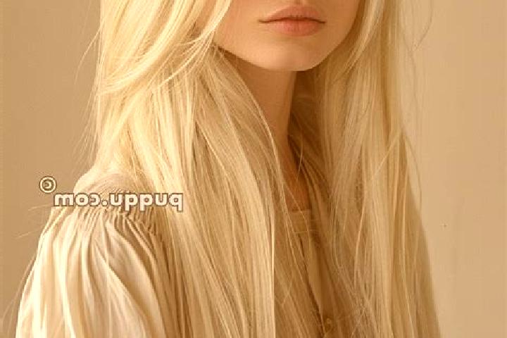 Iris, 24, a platinum blonde blue-eyed indian companion based in Rapariegos. Offering Domination, 69, Girlfriend Experience. Available for incall and outcall,...