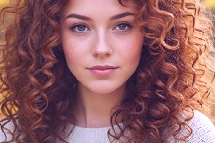 Iris, 25, a auburn grey-eyed slavic companion based in Klicau. Offering Couples, Massage, Travel Companion. Available for incall and outcall, day and evening...