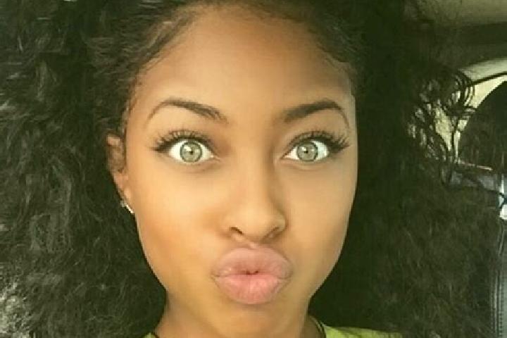 Iris, 25, a black green-eyed ebony companion based in Wawrzenczyce. Offering Dinner Date, 69, Party Girl, A-Level. Available for incall and outcall, overnigh...