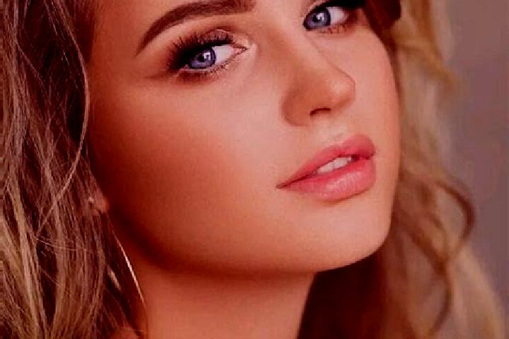 Iris, 25, a dark blonde blue-eyed indian companion based in Sultandagi. Offering Duos, Fetish, GFE, Prostate Massage. Available for incall and outcall, overn...
