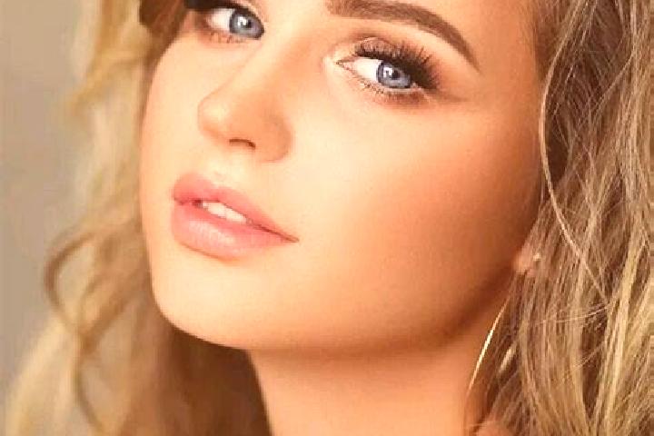 Iris, 25, a dark blonde blue-eyed mediterranean companion based in Ban Bang Bao. Offering GFE, CIM, Couples. Available for incall and outcall, overnight book...