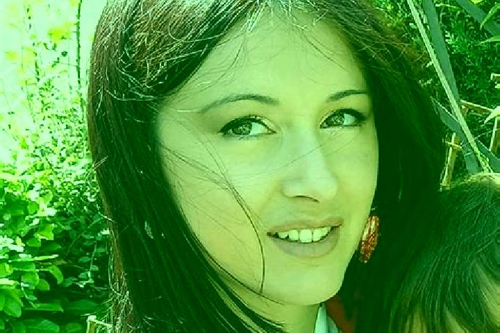 Iris, 25 — Escort in Astille, France
