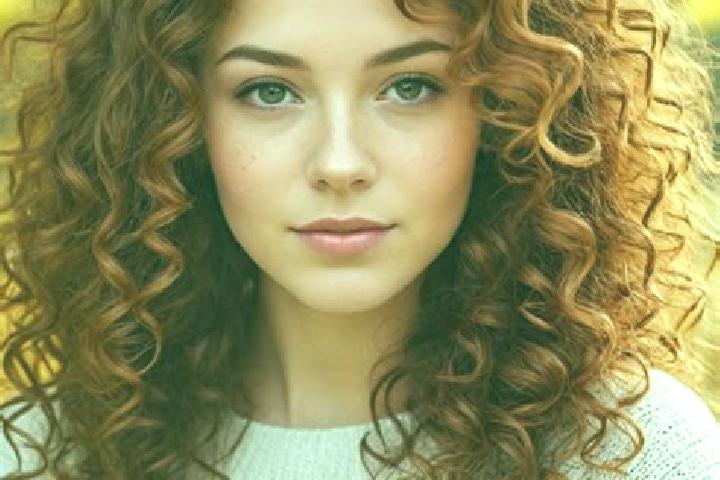 Iris, 26, a auburn brown-eyed slavic companion based in Langeraar. Offering Party Girl, Fetish. Available for incall and outcall, day and evening dates.