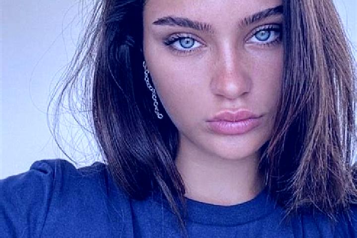 Iris, 26, a brunette blue-eyed ebony companion based in Hariana. Offering OWO, Tantra, Massage, CIM. Available for incall and outcall, overnight bookings ava...
