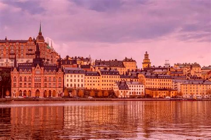 Iris, 26 — Escort in Ronnebyhamn, Sweden