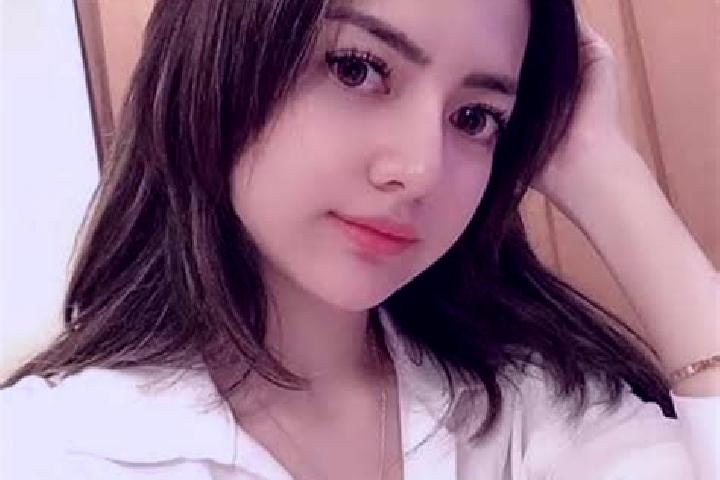 Iris, 27 — Escort in Beganjing, Indonesia