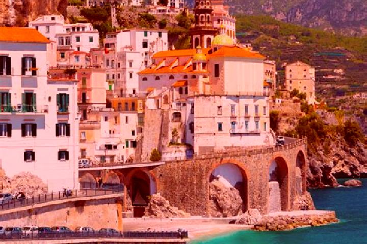 Iris, 27 — Escort in Montegaldella, Italy