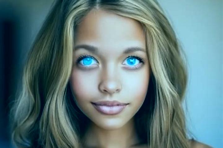 Iris, 28, a red blue-eyed mixed companion based in Longhe. Offering Girlfriend Experience, Roleplay, Travel Companion, BDSM. Available for incall and outcall...