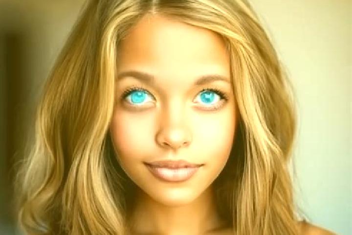 Iris, 28, a red blue-eyed mixed companion based in Zdiar. Offering Domination, Tantra, 69. Available for incall and outcall, overnight bookings available.